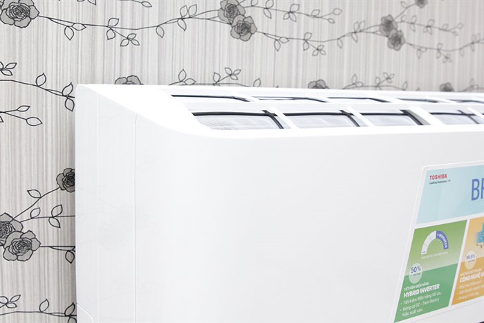Máy lạnh Toshiba Inverter 2 HP RAS-H18BKCV-V Màu Trắng