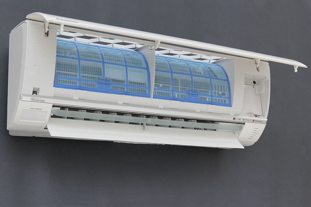 Điều hòa Panasonic Inverter 8700 BTU CU/CS-U9SKH-8 Màu Trắng