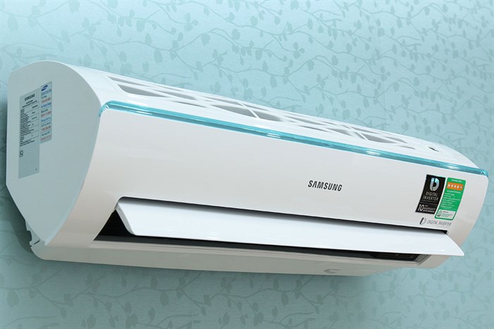 Máy lạnh Samsung Inverter 1 HP AR10KVFSCURNSV Màu Trắng