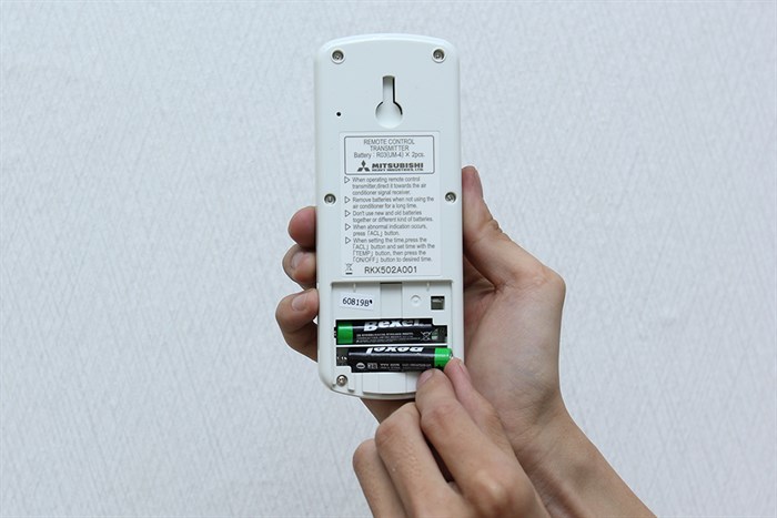 Máy lạnh Mitsubishi Heavy 1.0 HP SRK10CRS-S5 Màu Trắng