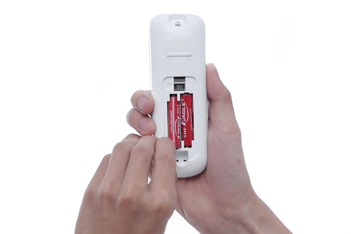 Điều hòa Samsung Inverter 12000 BTU AR13MVFHGWKNSV Màu Trắng