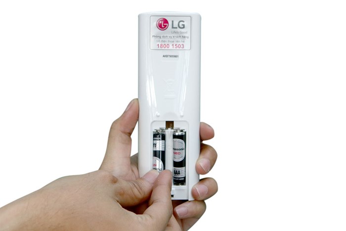 Máy lạnh LG Inverter 1.5 HP V13APR Màu Trắng