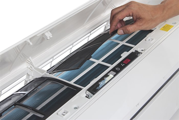 Máy lạnh Gree Inverter 2 HP GWC18MC-K3DNC2L Màu Trắng