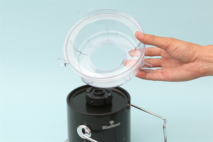 Máy ép trái cây BlueStone JEB 6535 Màu Đen