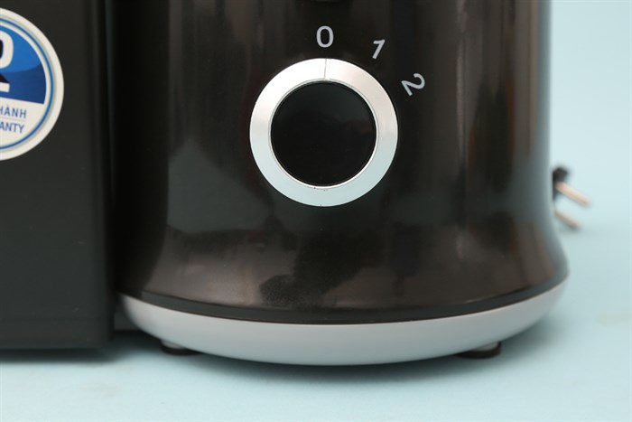 Máy ép trái cây BlueStone JEB 6535 Màu Đen