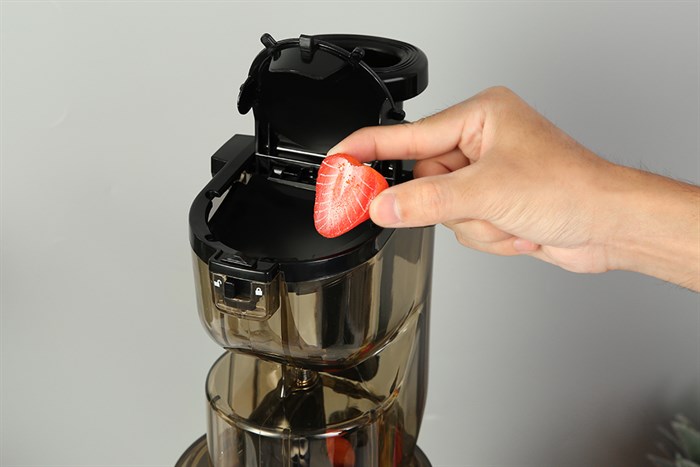 Máy ép trái cây Korihome JEK-688 Màu Đỏ