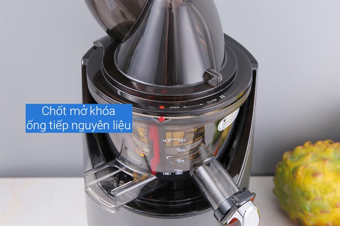 Máy ép chậm Kuvings EVO820 đen Màu Đen