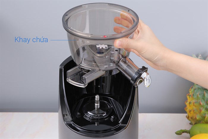 Máy ép chậm Kuvings EVO820 đen Màu Đen