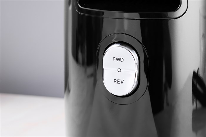 Máy ép chậm Kuvings EVO820 đỏ Màu Đỏ