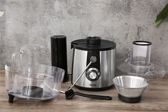 Máy ép trái cây Tefal ZE550D38 Màu Đen