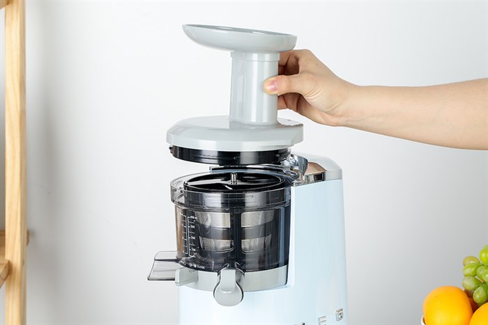 Máy ép chậm Smeg SJF01PBEU (535.43.628) Màu Xanh Dương