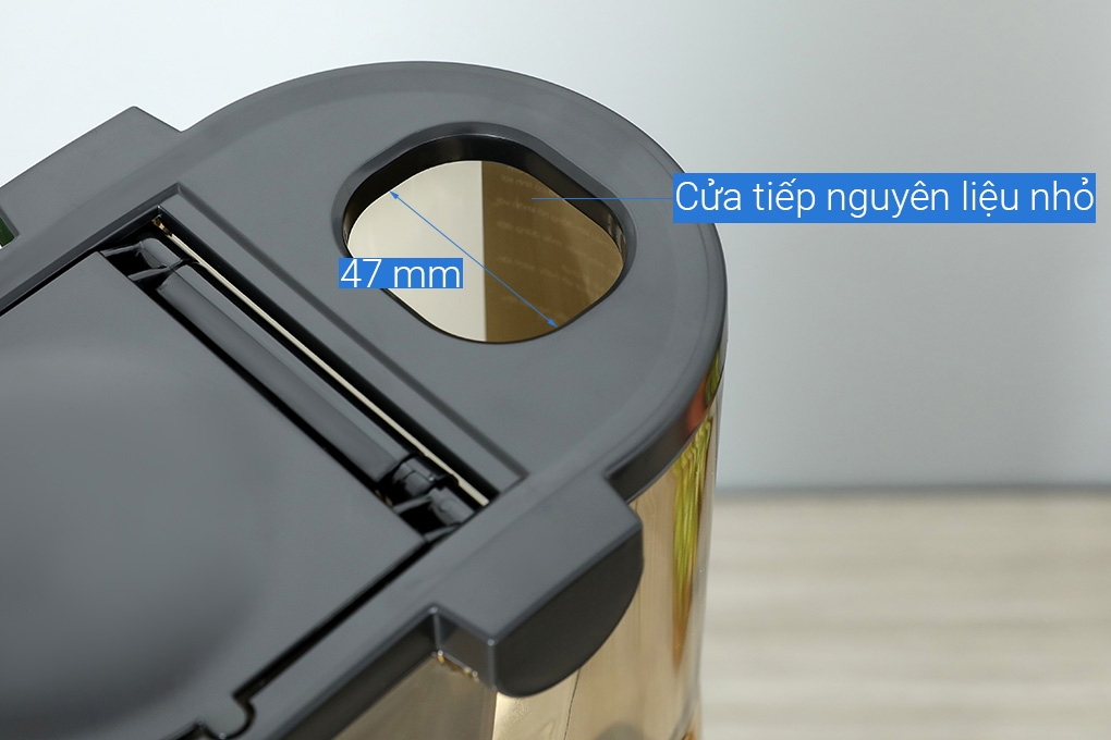 Máy ép chậm Crystal ZZJ821ML Màu Đen
