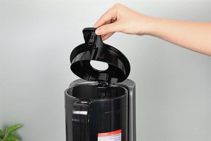 Máy ép chậm Hurom H200-DBE Màu Xám