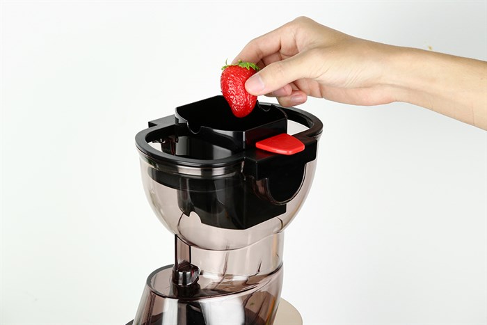 Máy ép chậm BlueStone SJB-6568 Màu Đen - Vàng đồng