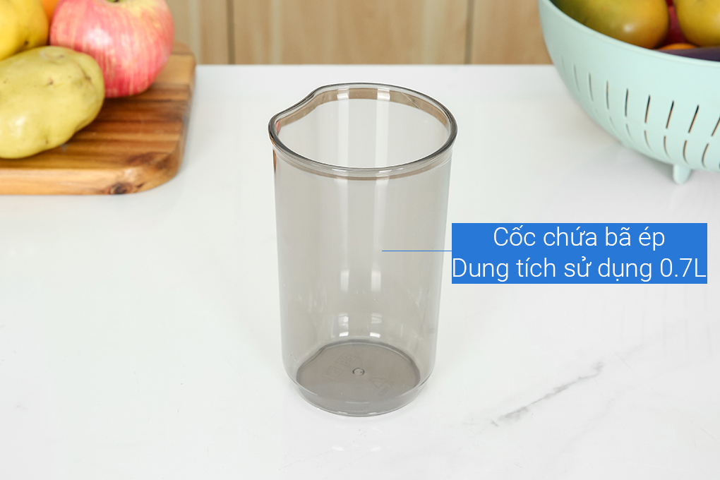 Máy ép chậm Comet CM9616 Màu Đen