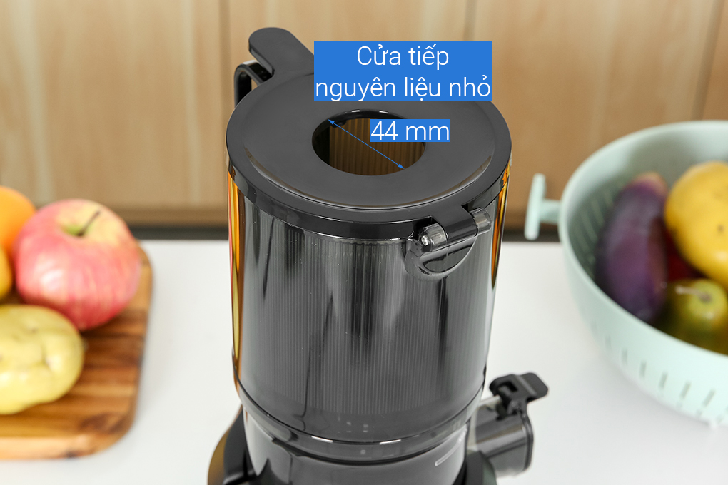 Máy ép chậm Comet CM9616 Màu Đen
