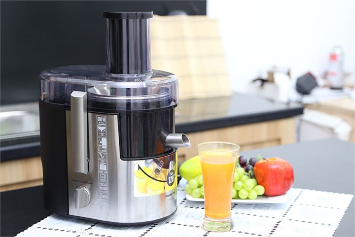 Máy ép trái cây Panasonic MJ-DJ01SRA Màu Đen - Xám