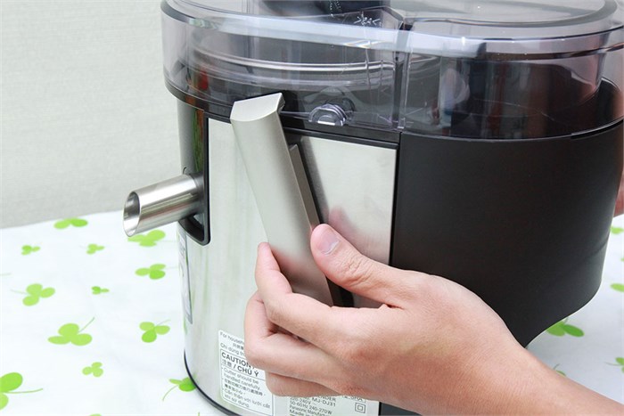 Máy xay ép đa năng Panasonic MJ-DJ31SRA Màu Inox