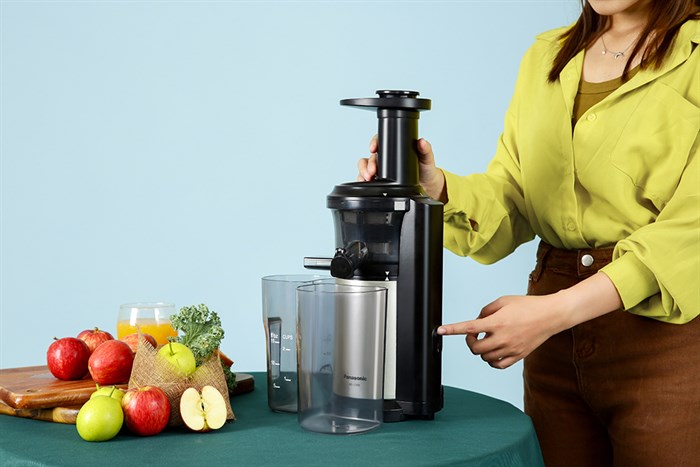 Máy ép chậm Panasonic PAVH-MJ-L500SRA Màu Đen - Bạc