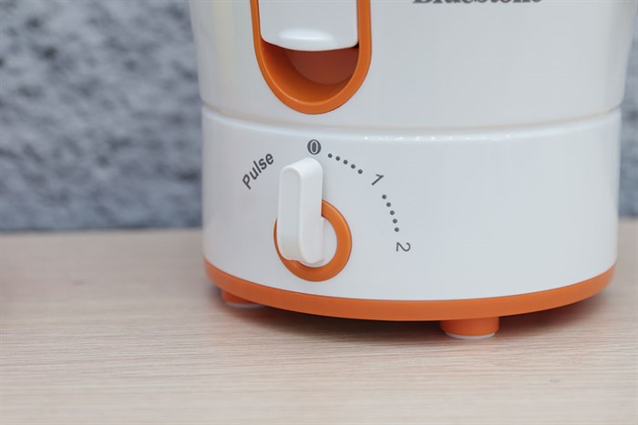 Máy ép trái cây BlueStone JEB-6519 Màu Trắng - Cam