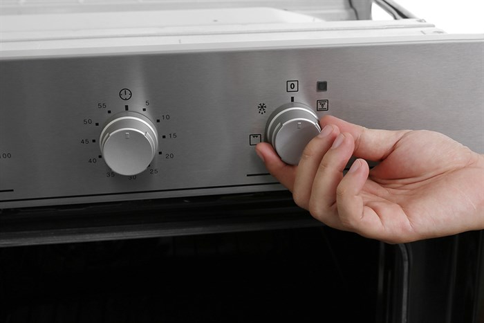 Lò nướng âm Electrolux EOB2100COX 53 lít Màu Đen