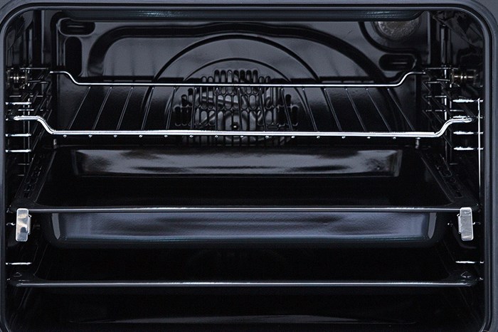 Lò nướng âm Teka HS 720 57 lít Màu Đen