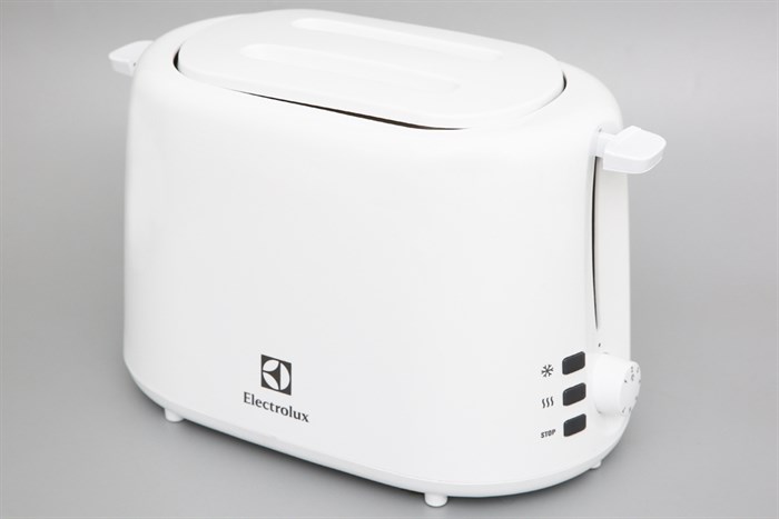 Máy nướng bánh mì Electrolux ETS1303W 870 W
