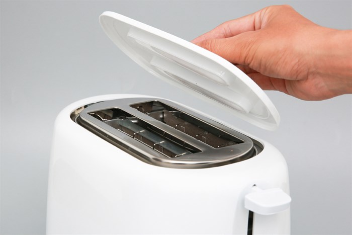 Máy nướng bánh mì Electrolux ETS1303W 870 W