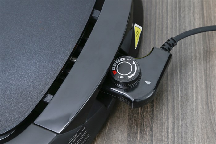 Bếp nướng điện Bluestone EGB-7411 2000 W Màu Đen