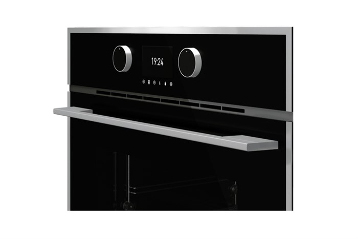 Lò nướng âm Teka HLB 860 70 lít Màu Đen