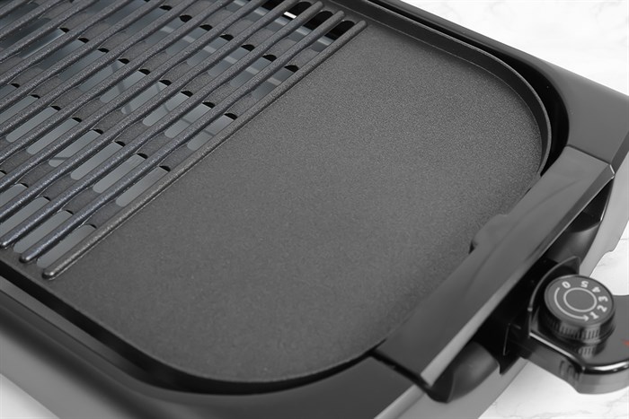 Bếp nướng điện Electrolux ETTG1-40BK 2200W Màu Đen