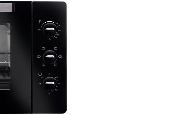 Lò nướng BlueStone EOB-7588 42 lít Màu Đen