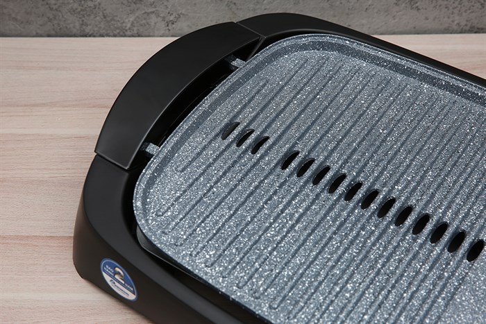 Bếp nướng điện BlueStone EGB-7417 Màu Đen
