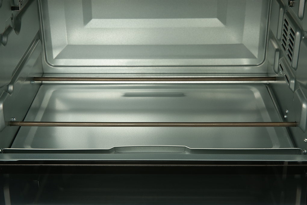 Lò nướng Electrolux EOT3218XG 32 lít Màu Đen