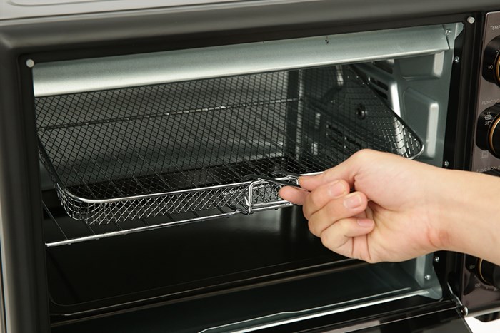 Lò nướng Electrolux EOT4022XFG 40 lít Màu Đen