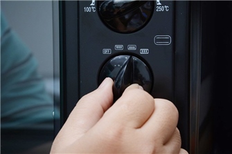 Lò nướng Sanaky VH308S 30 lít