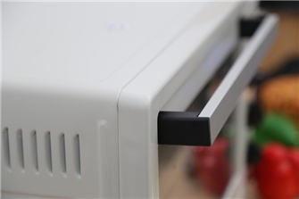 Lò nướng Sanaky VH308B 30 lít