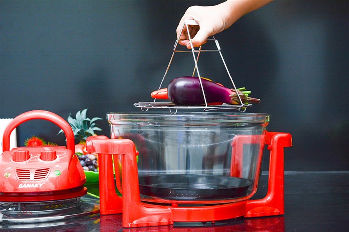 Lò nướng thuỷ tinh Sanaky 188 15 lít Màu Đỏ