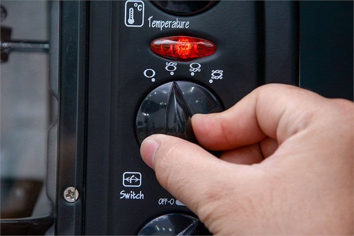 Lò nướng thùng Sanaky VH258N 25 lít