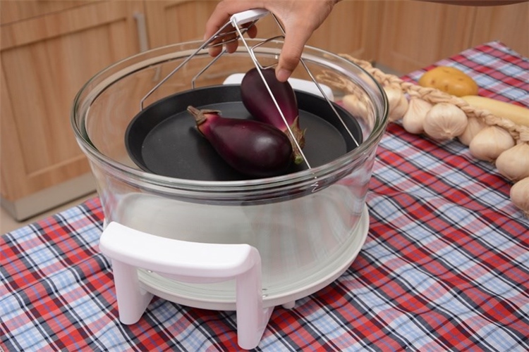 Lò nướng thủy tinh Pensonic PRO-913 12 lít Màu Trắng