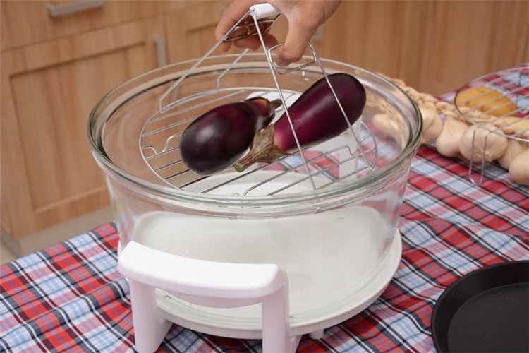 Lò nướng thủy tinh Pensonic PRO-913 12 lít Màu Trắng