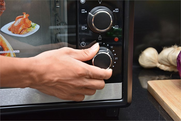 Lò nướng Pensonic PEO-3500 35 lít Màu Đen - Xám