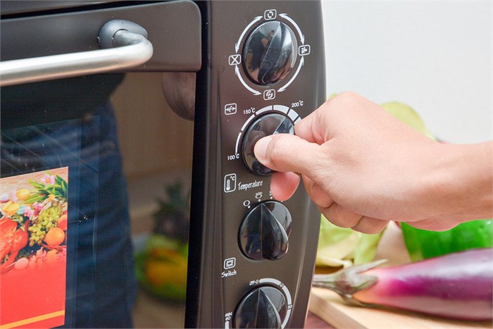 Lò nướng Sanaky VH509S 50 lít Màu Đen