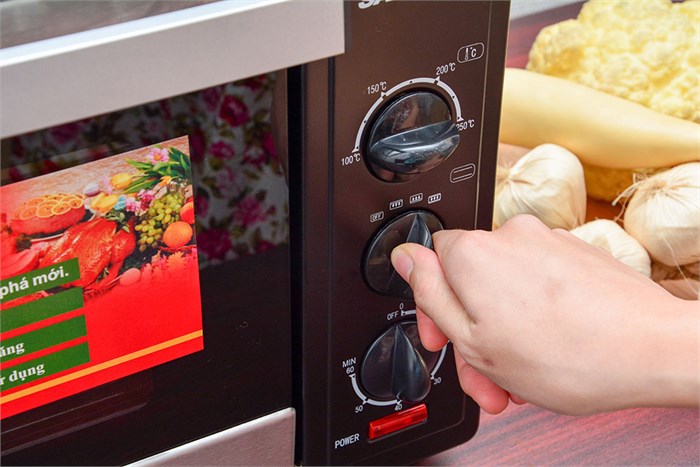 Lò nướng Sanaky VH309N 30 lít Màu Đen - Bạc