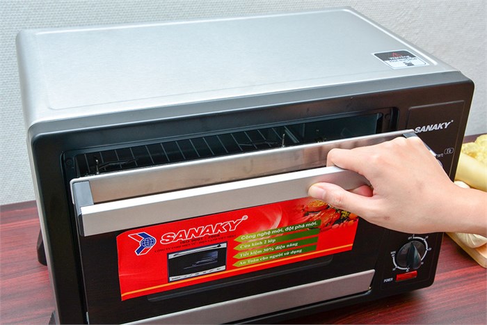 Lò nướng Sanaky VH309N 30 lít Màu Đen - Bạc