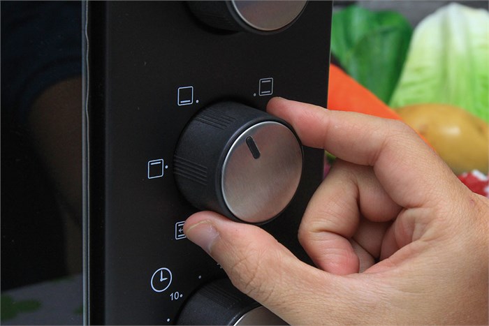 Lò nướng Sanyo Aqua TO-R8074 45 lít Màu Đen - Xám