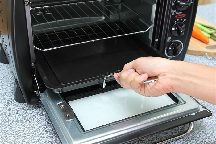 Lò nướng Sanaky VH 259 25 lít Màu Đen