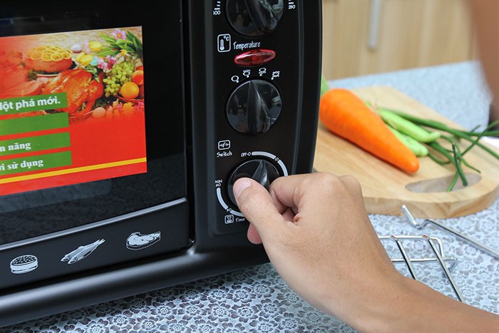 Lò nướng Sanaky VH 259 25 lít Màu Đen