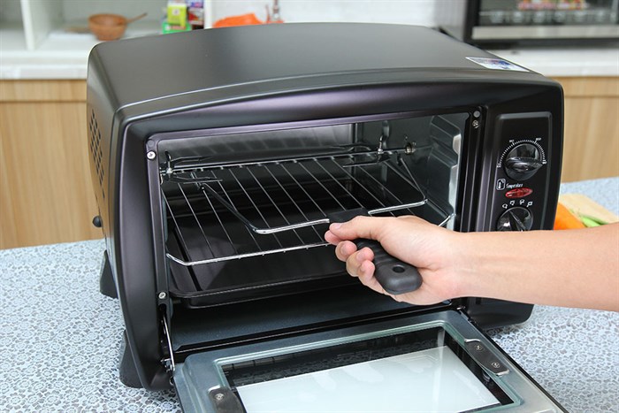 Lò nướng Sanaky VH 259 25 lít Màu Đen