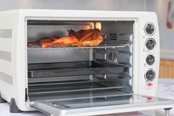 Lò nướng Sanaky VH509B 50 lít Màu Trắng